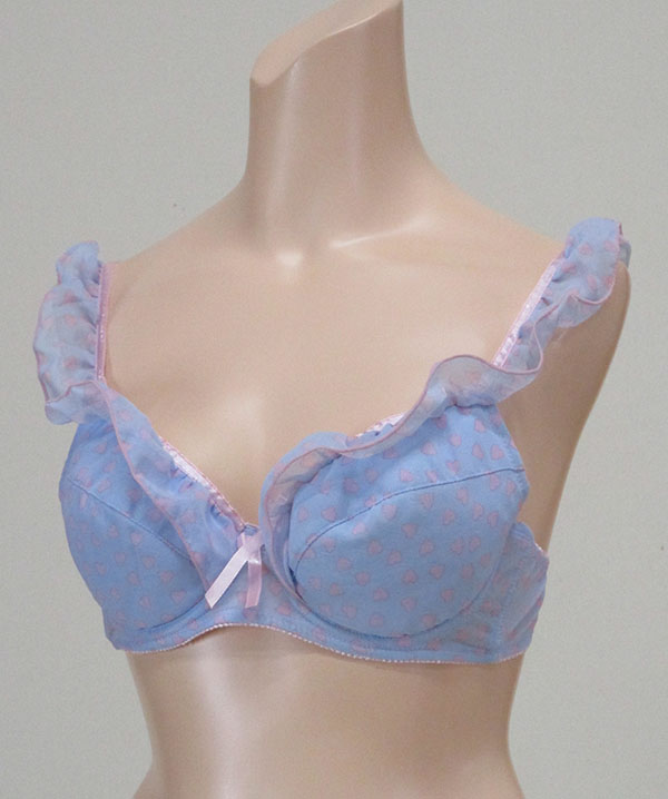 ブラジャー