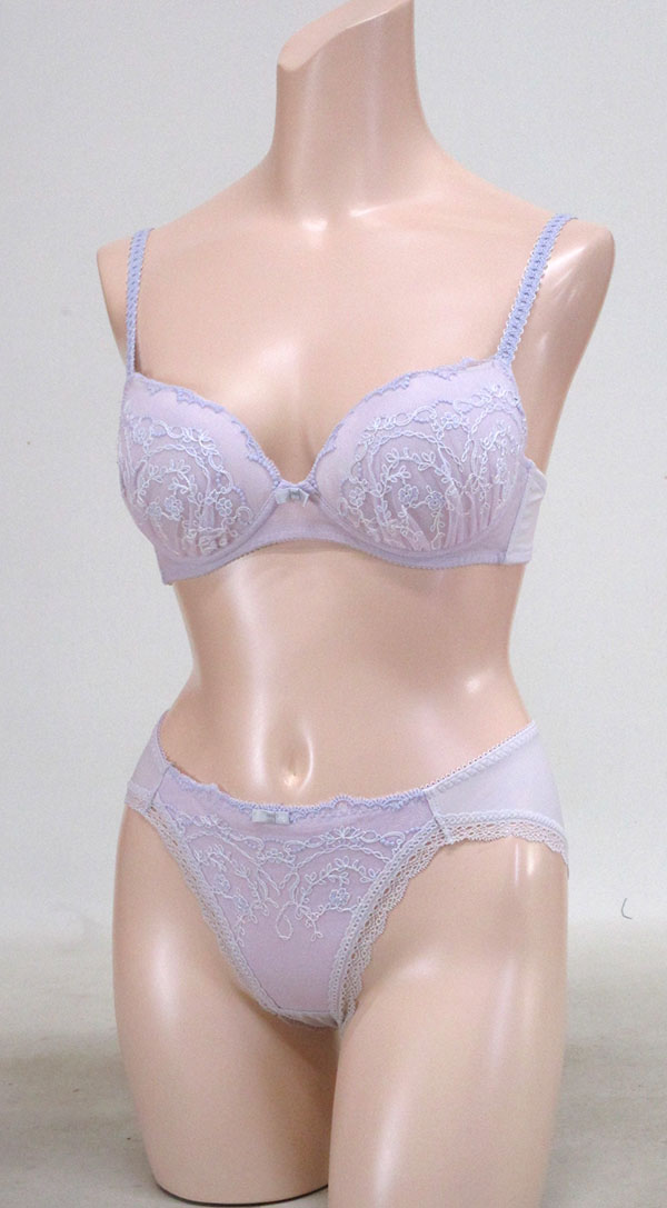ブラジャー＋パンティー